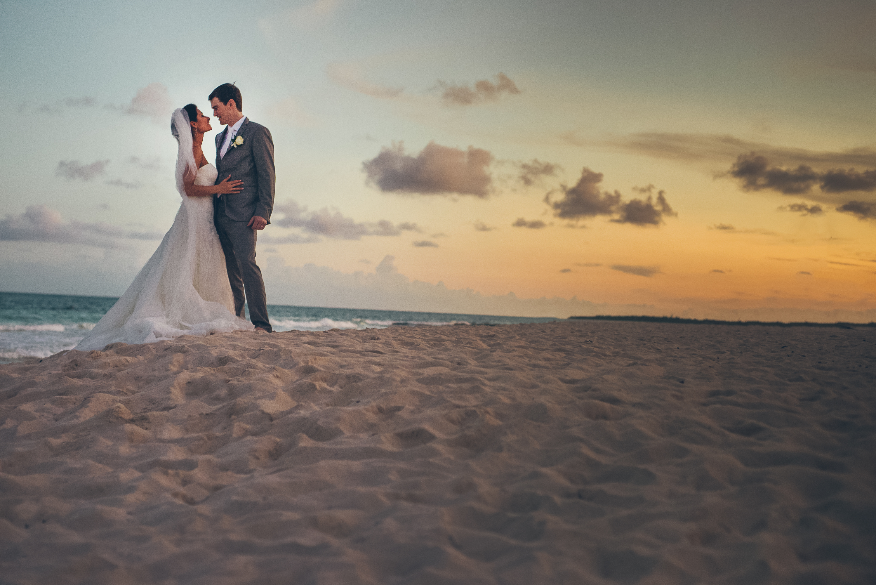 Tampa and Destination Elopement Photographer | www.Joyelan.com | Playa Del Carmen Wedding Ceremony Photography