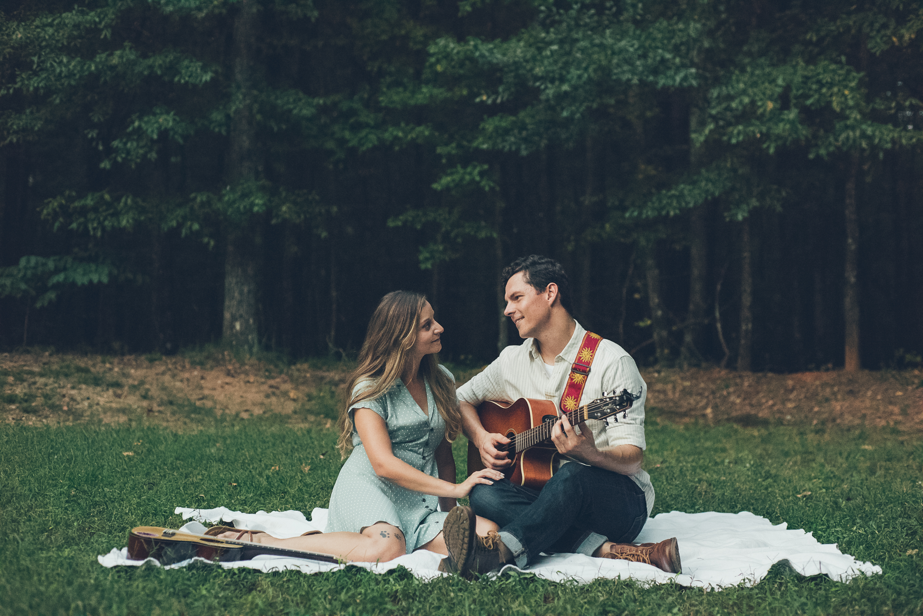 Tampa and Destination Wedding Photographers | Rustic Wedding Photography | Mountain Wedding Inspiration | Sweet Water Creek Engagement