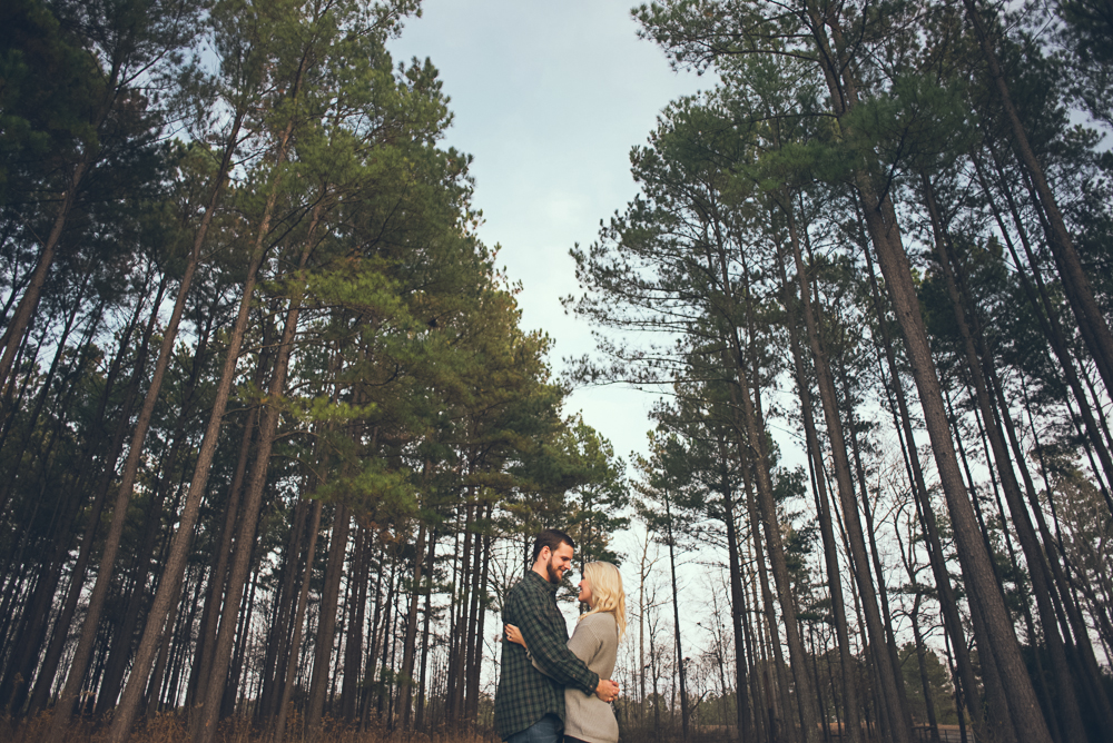 Tampa and Destination Wedding Photographers | Rustic Wedding Photography | Mountain Wedding Inspiration | Sweet Water Creek Engagement