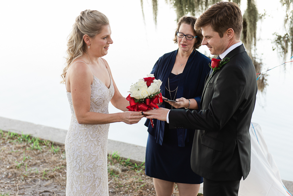 Tampa Wedding Photographer | www.Joyelan.com | Philippe Park Elopement