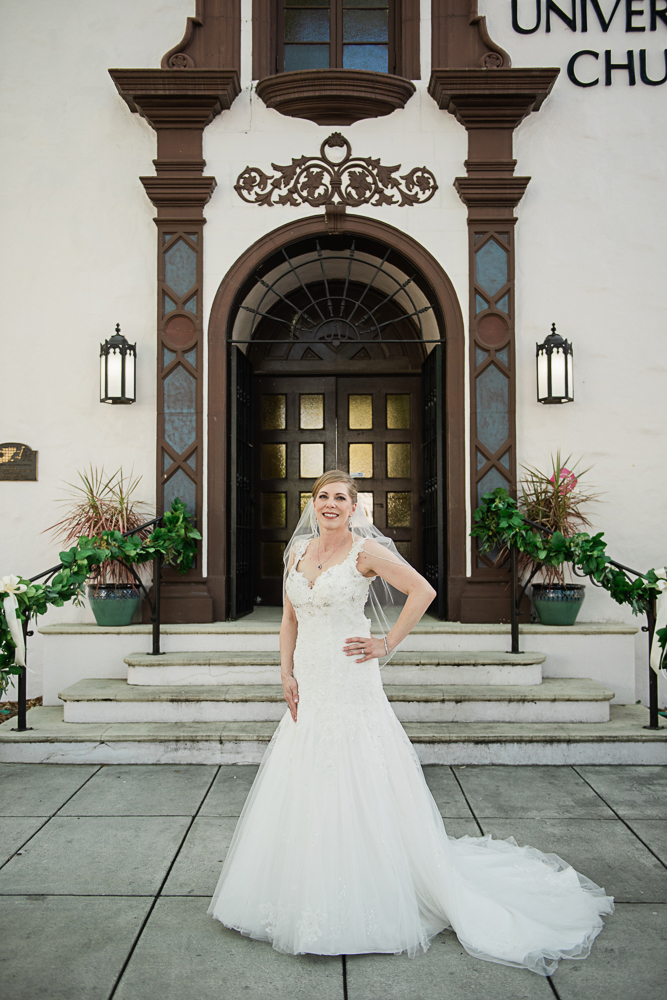 Tampa Wedding Photographer | www.Joyelan.com | Poynter Institute wedding St. Petersburg Florida