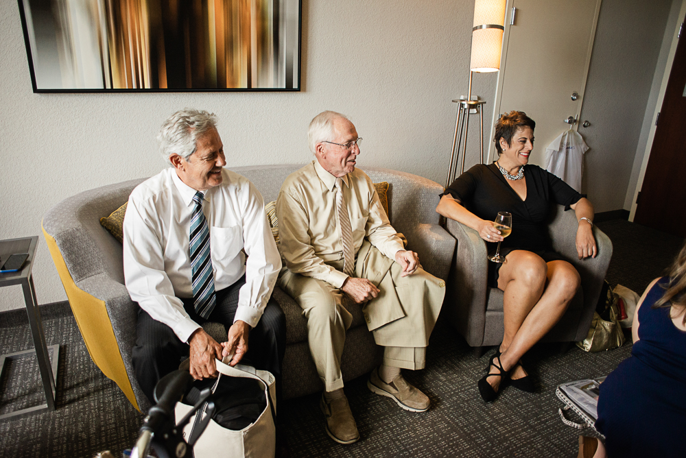 Tampa Wedding Photographer | www.Joyelan.com | Poynter Institute wedding St. Petersburg Florida