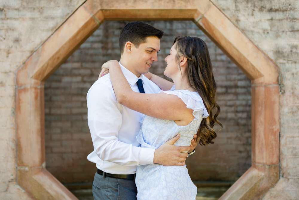 Tampa Wedding Photographer | Joyelan Photography | Bok Tower Engagement Session