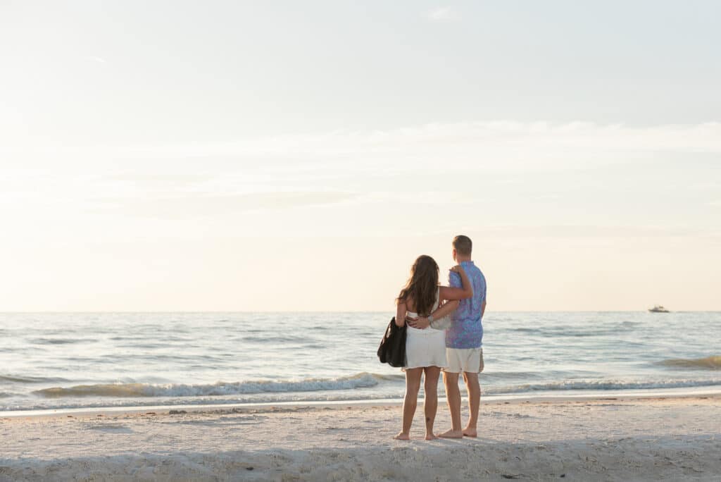 Clearwater Beach Proposal - Mason and Emillie - Joyelan Photography