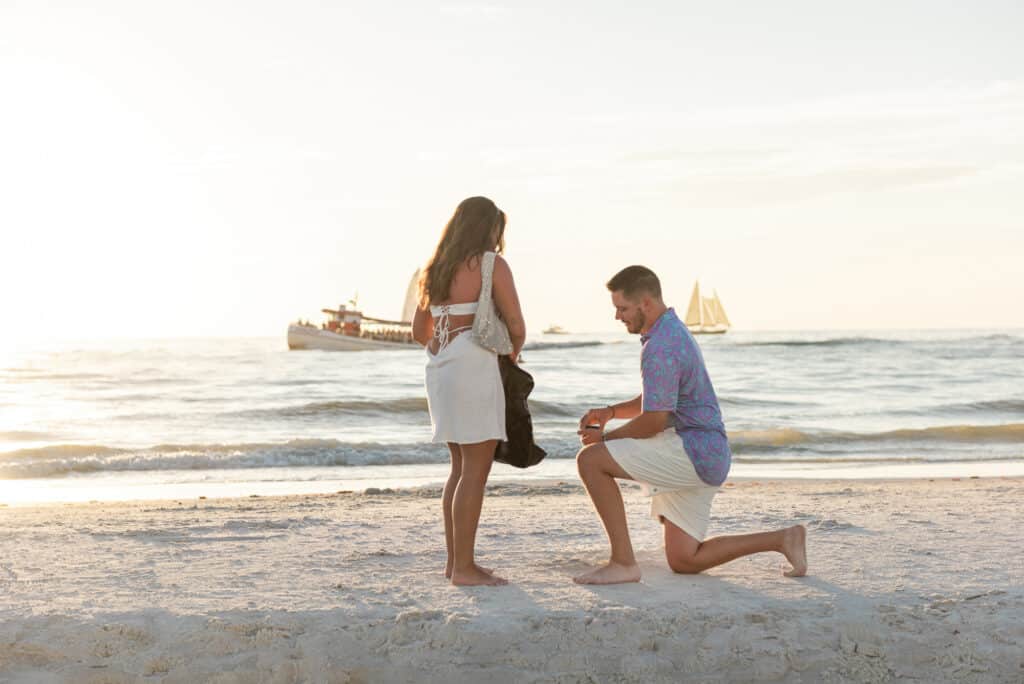 Clearwater Beach Proposal - Mason and Emillie - Joyelan Photography