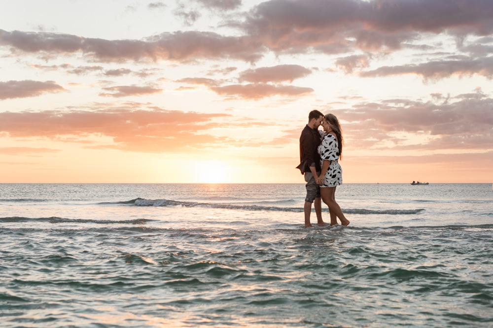 Couple sunset photographer