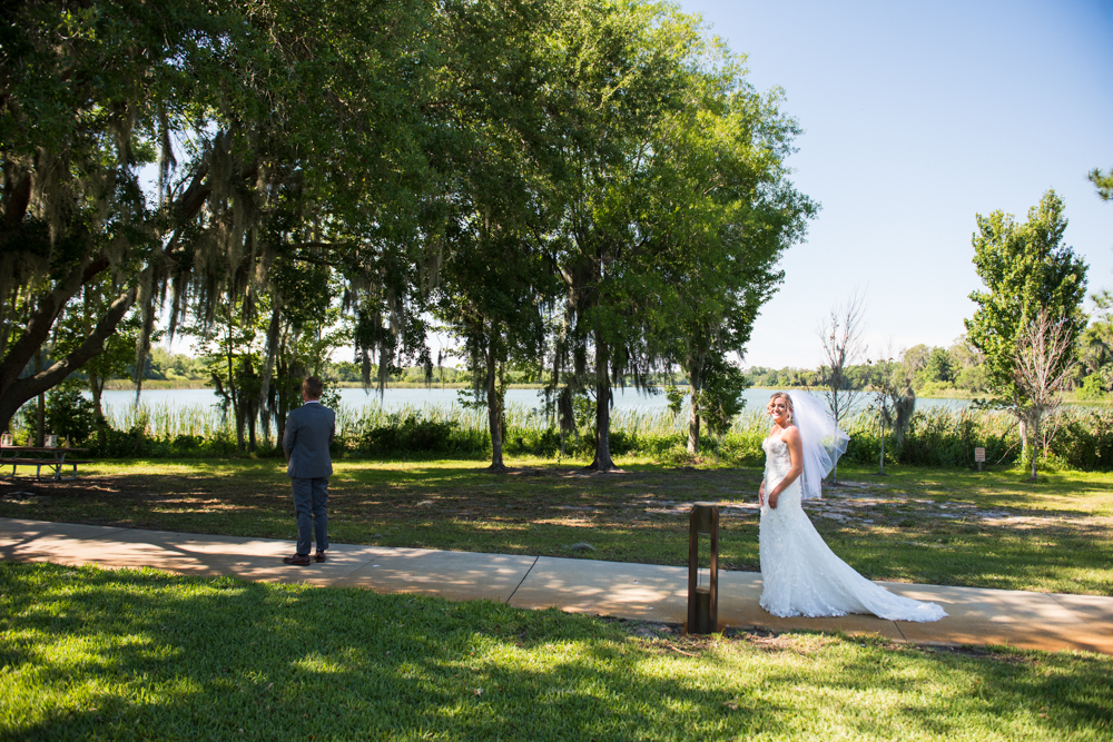 bride and groom first look ideas